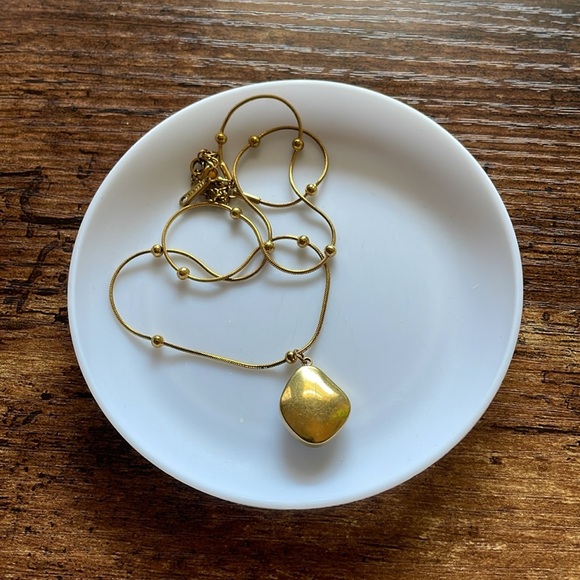 ❤️ 2/$20 or 3/$25 Tiger Eye Pendant Gold Stainless Steel Elegant Necklace - Picture 9 of 9